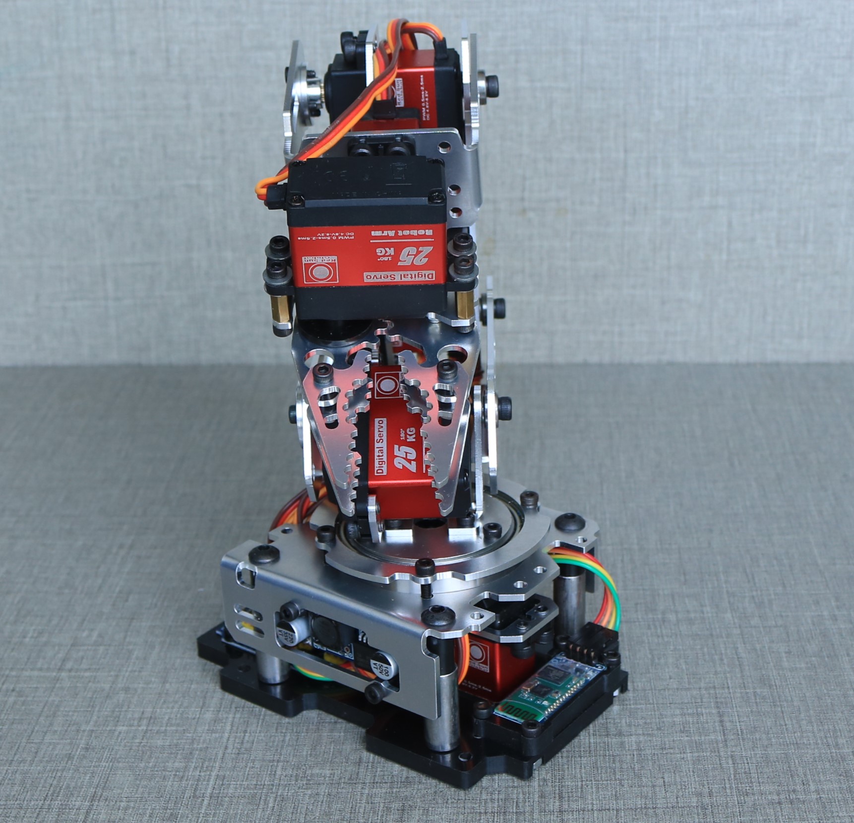 Brazo Robótico Metálico de 6 E - Arduino Robot reseña y precio